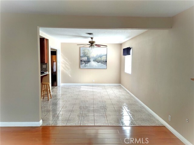Foto del edificio - 596 N Palm Ave