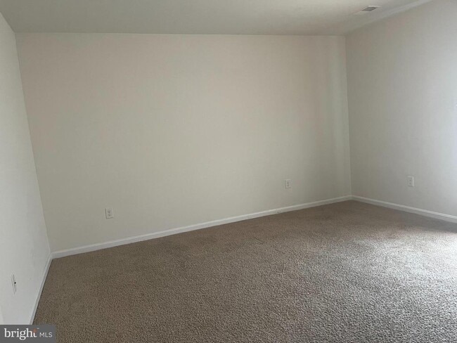 Building Photo - 178 Magellan Dr