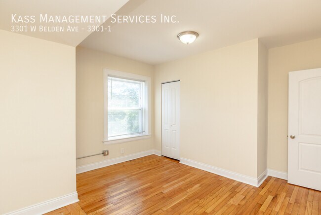 Foto del edificio - 3301 W Belden Ave