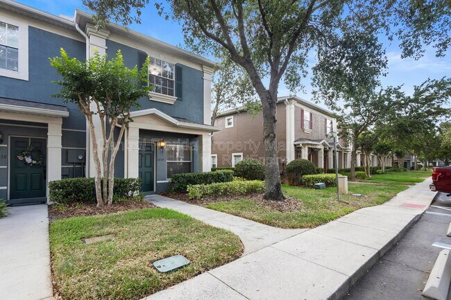 Foto del edificio - 3434 Wilshire Way Rd