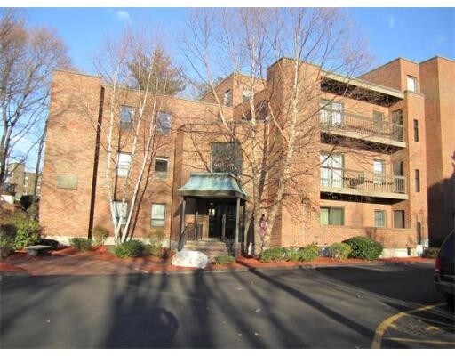 123 Frente de Olmo - 123 Elm St