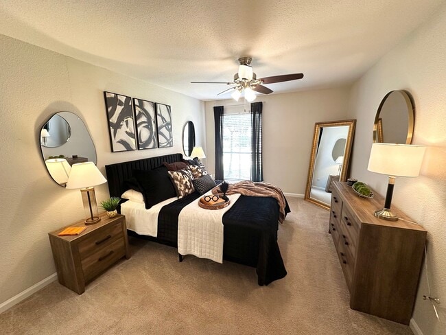 8ZpBkozk - Green Arbor Apartments