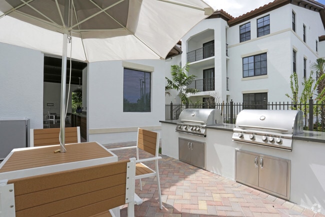 Poolside Grills - Atlantico at Miramar