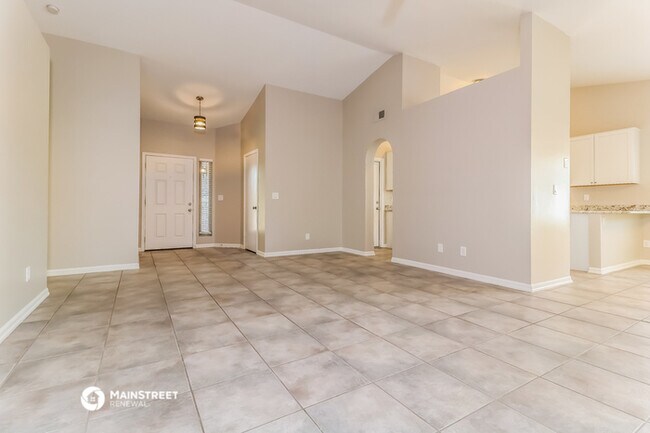 Foto del edificio - 7943 W Vermont Ave