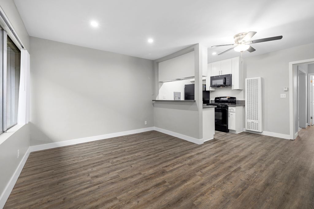 Riverside Villas Apartments Apartments at 11615 Riverside Dr Valley Village, CA