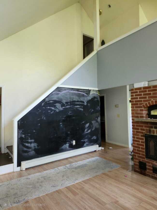 Building Photo - 227 Whitcomb Rd