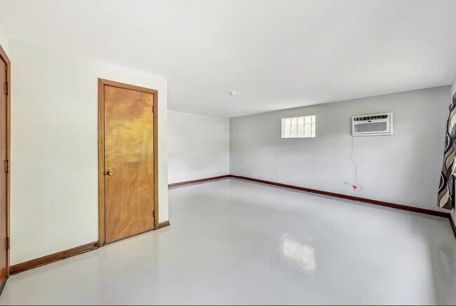 Foto del edificio - 2631 N 74th Ave