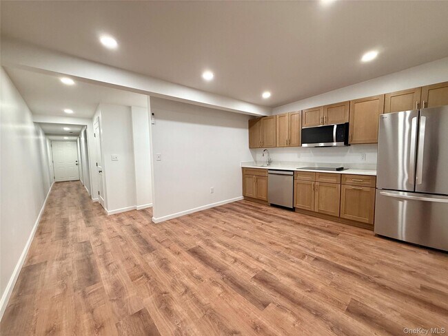 Foto del edificio - 728 US-6