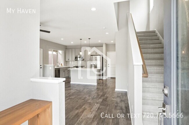 Foto del edificio - 1677 W 66th Ave