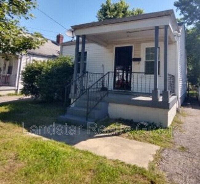 Foto del edificio - 1319 Thornberry Ave