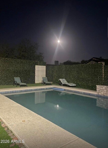 Foto del edificio - 1507 E Apollo Rd