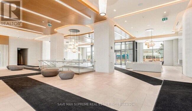 Photo du bâtiment - 8960-8960 Jane St
