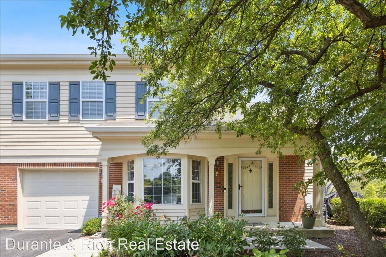 Primary Photo - 3 br, 2.5 bath House - 202 Bent Creek Court