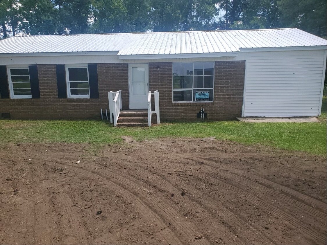 1204 W Sellers Rd, Sellers, SC 29592 House Rental in Sellers, SC