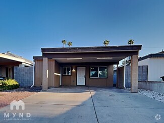 Building Photo - 548 E Royal Palms Dr