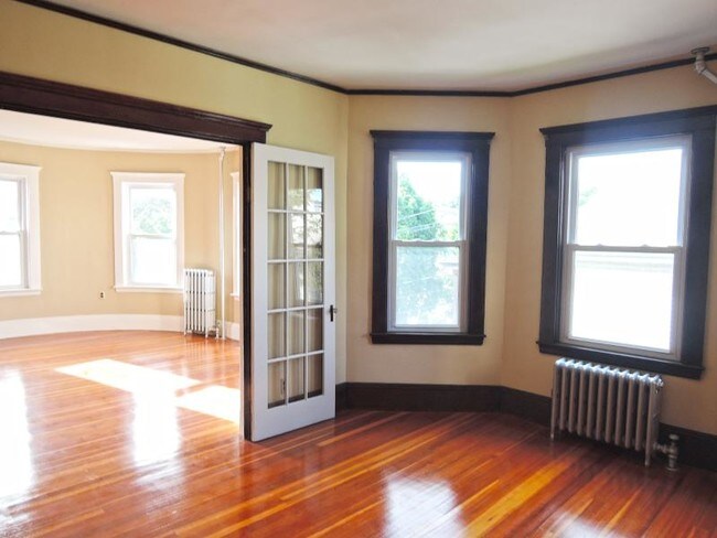 Building Photo - 16 Nonantum St