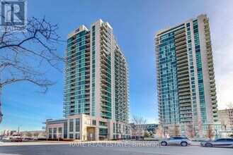 Building Photo - 215 Sherway Gardens Rd