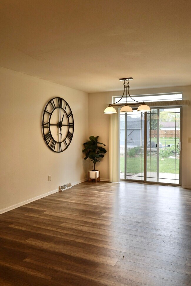 Foto del edificio - 5463 S Buckhorn Ave