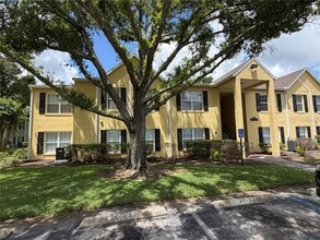 Building Photo - 2013 Dixie Belle Dr