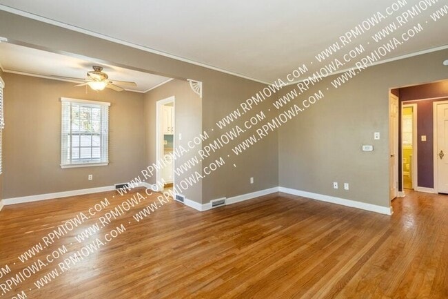 Foto del edificio - 1626 Northwest Dr