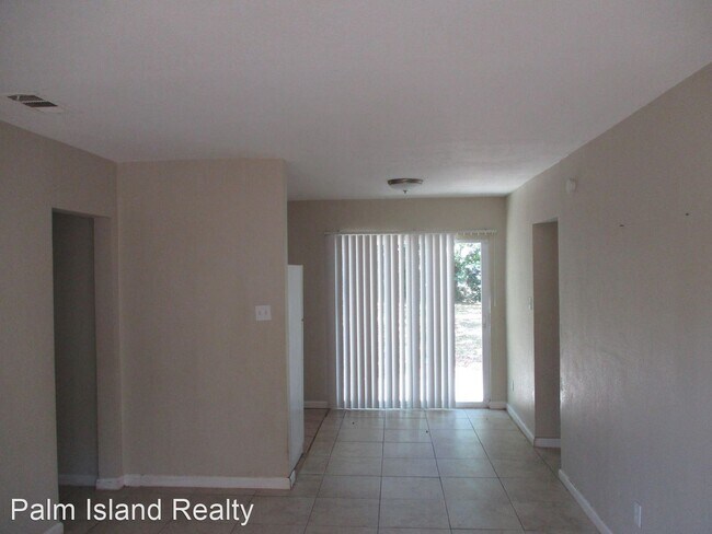 Building Photo - 3 br, 2 bath House - 102 Dell Rd