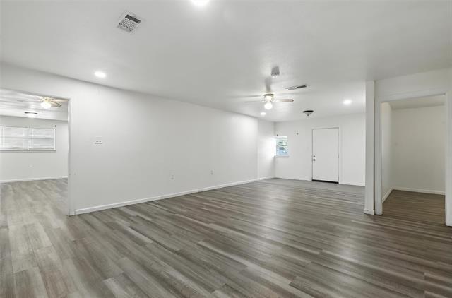 Foto del edificio - 7841 Abbott Dr