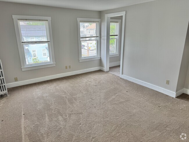 Building Photo - 55 S State St