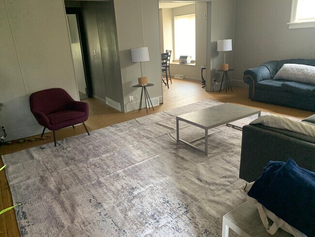 Foto del edificio - 19 Hartzell Ave