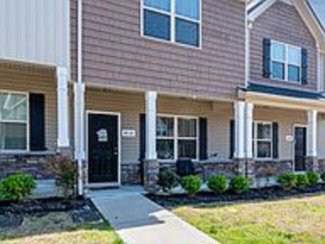 Foto del edificio - 4110 Saddlecreek Way