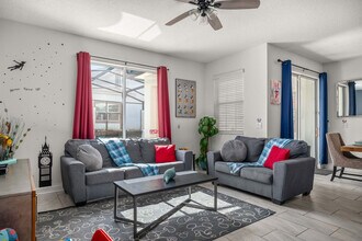 Building Photo - 8988 Stinger Dr