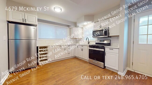 Building Photo - 4679 McKinley St