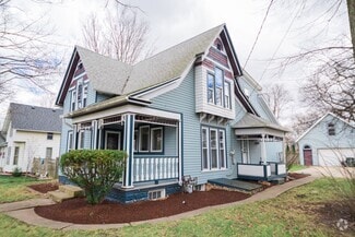 Building Photo - 306 College Ave