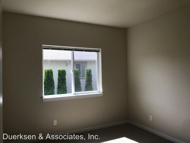Building Photo - 523 NW Mirador Pl