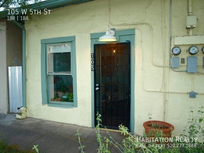Building Photo - Dunbar Spring Historic Adobe Rowhouse w/ A...