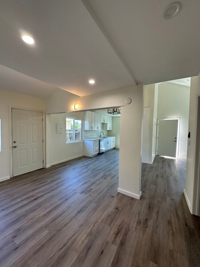 Fotografía del edificio - 3623 W 105th St