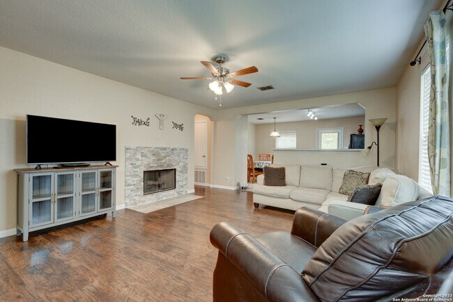 Foto del edificio - 12003 Ranchwell Cove