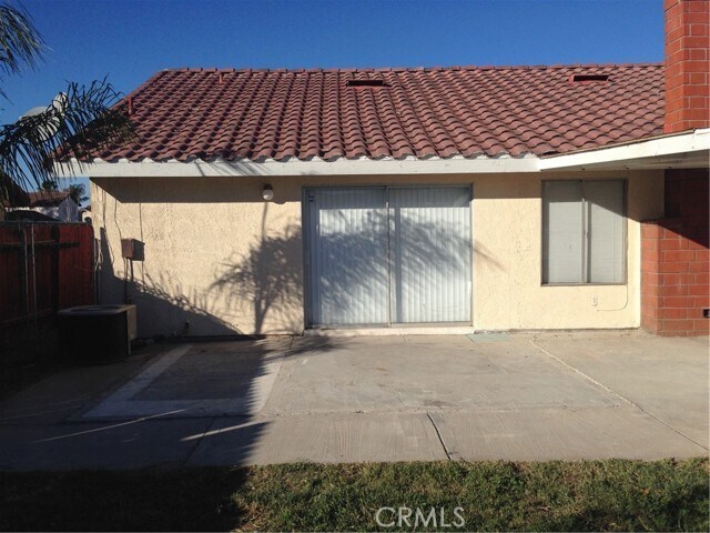 Building Photo - 25387 Renoir Ave