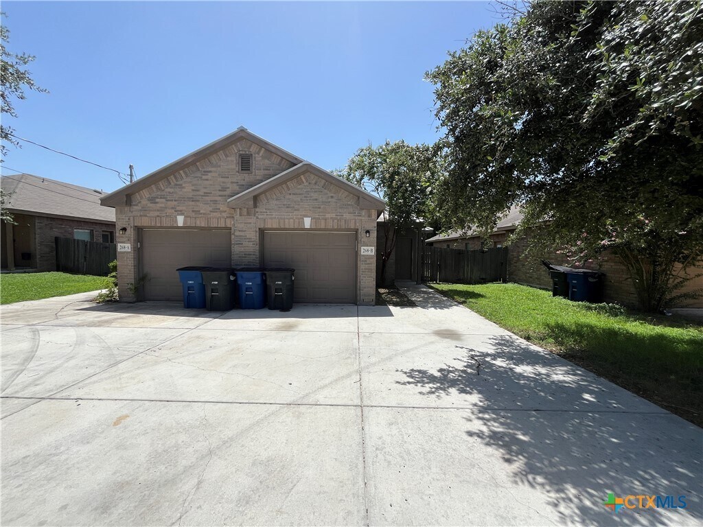 Foto principal - 268 Rosalie Dr