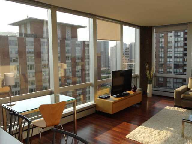 Foto del edificio - 1300 N Astor St