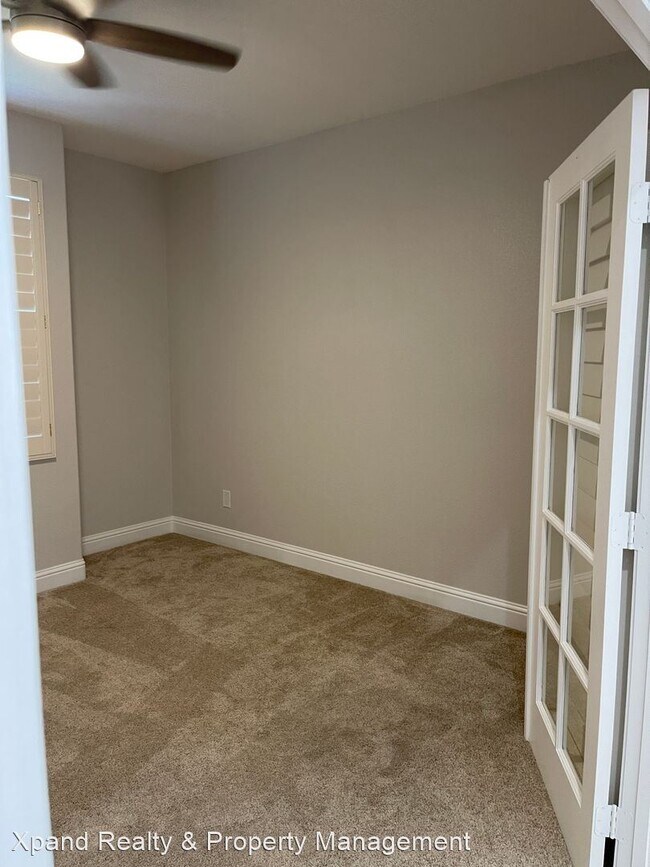 Building Photo - 2 br, 1.5 bath House - 2325 Windmill Parkw...