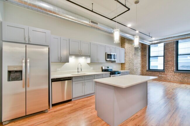 Foto del edificio - 25 W Hubbard St