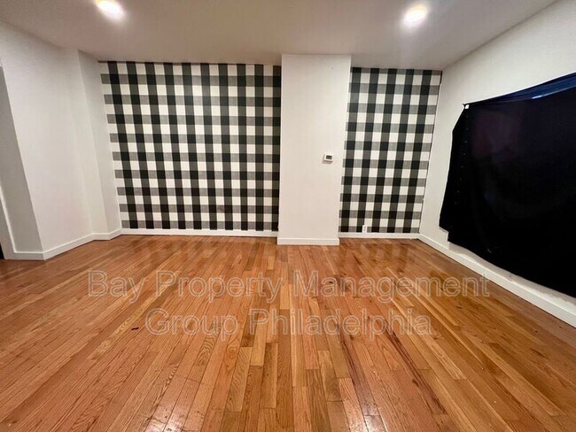 Foto del edificio - 1543 S LeCount St