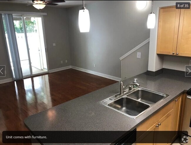 Building Photo - 921492 Aliinui Dr