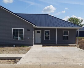 Building Photo - 506 Eagle St