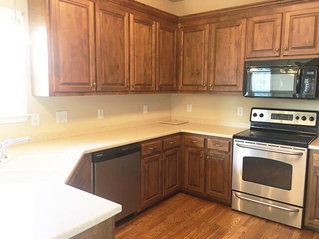 Building Photo - 2087 Lequire Ln