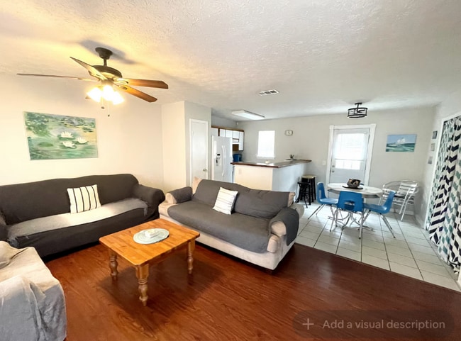 Building Photo - 411 Mapmaker Ln