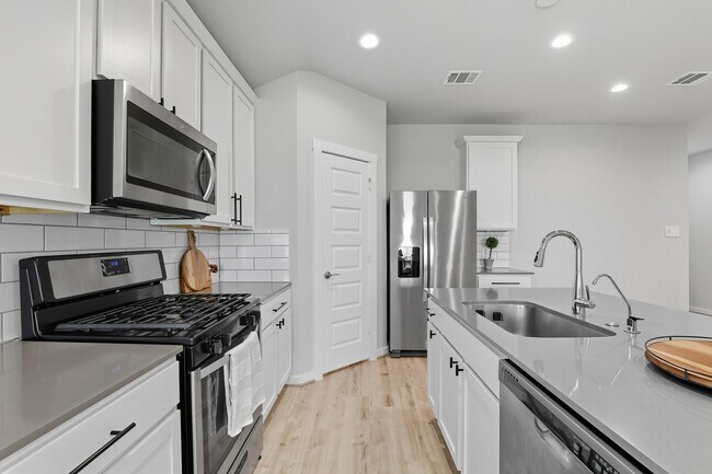 Foto del edificio - 7514 Rainham Valley Ln