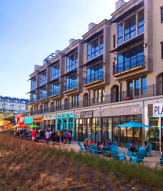 5 minute walk to Studio-Plex with restaurants such as Guac Y Margy's, Nina and Rafi's and Hawkers. - 62 Chester Ave SE