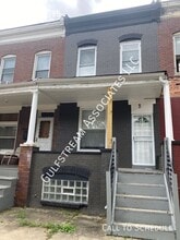 Building Photo - 2741 W Fairmount Ave