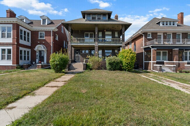 Building Photo - 1510 Virginia Park St